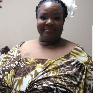 Meet your Posher, Denisha